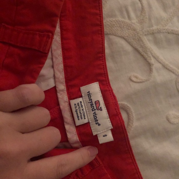 Vineyard Vines Shorts - Picture 2 of 3